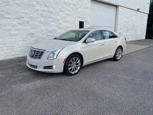Used 2015 Cadillac XTS Luxury w/ Driver Awareness Package FWD image 1