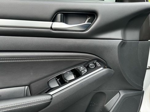 Used 2021 Nissan Altima 2.5 SL image 9