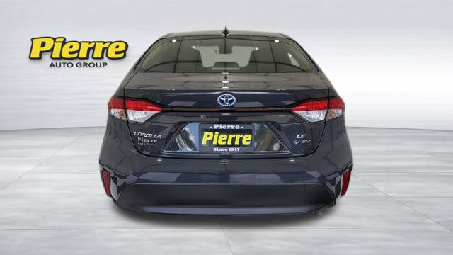 Used 2025 Toyota Corolla LE FWD image 3