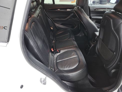 Used 2018 BMW X1 xDrive28i image 21