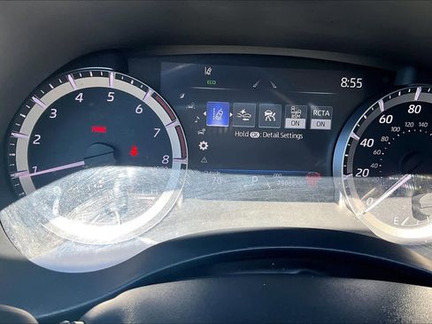 Used 2024 Toyota Highlander XLE AWD/4WD image 26