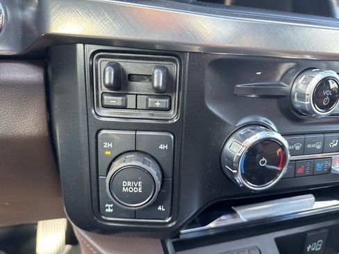 New 2025 Ford F250 King Ranch w/ Chrome Package image 37