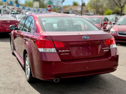 Used 2011 Subaru Legacy 2.5i Premium w/ All-Weather Pkg AWD/4WD image 3