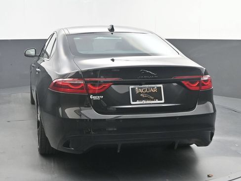 Certified 2024 Jaguar XF R-Dynamic SE AWD/4WD image 6