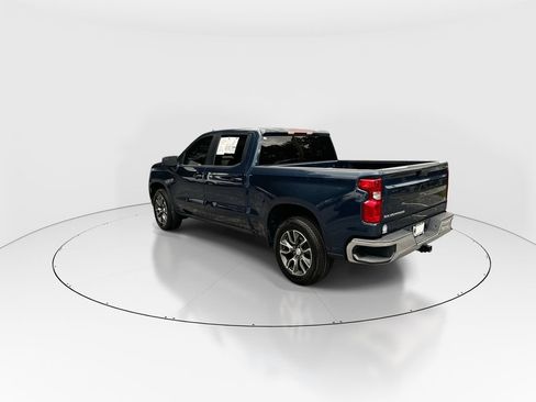 Used 2022 Chevrolet Silverado 1500 LT RWD image 6