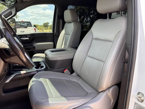 Used 2020 GMC Sierra 2500 SLT AWD/4WD image 9