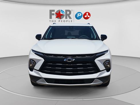 Used 2023 Chevrolet Blazer LT w/ Convenience Package FWD image 8