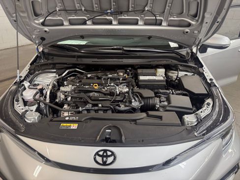 Used 2026 Toyota Corolla SE w/ SE Package FWD image 21