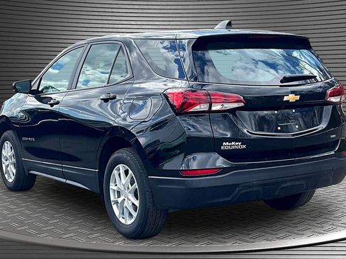 Used 2024 Chevrolet Equinox LS image 4