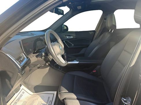 Used 2023 BMW X1 xDrive28i AWD/4WD image 9