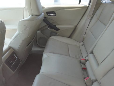 Used 2018 Acura RDX FWD w/ Advance Package image 11
