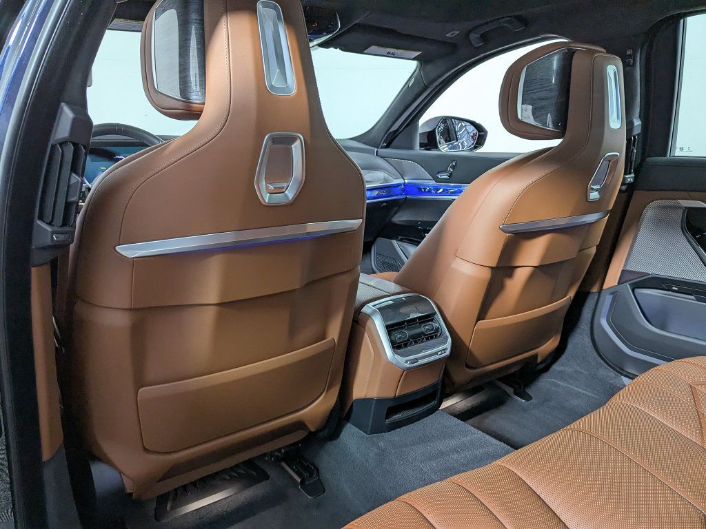 Certified 2023 BMW 740i RWD image 52
