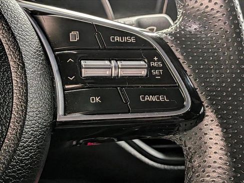 Used 2021 Kia Forte GT-Line image 12