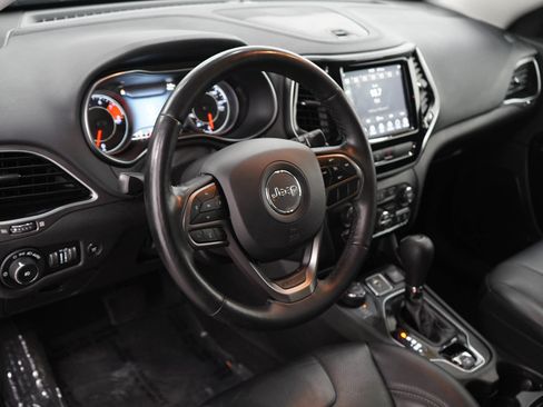 Used 2019 Jeep Cherokee Limited w/ Trailer Tow Group AWD/4WD image 21