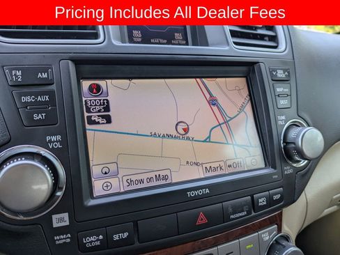Used 2011 Toyota Highlander Limited w/ Tow Pkg FWD image 24