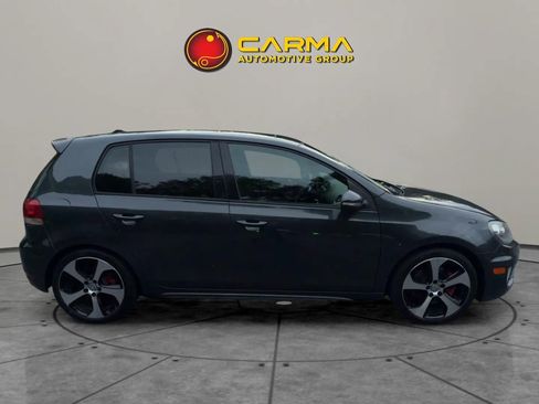 Used 2011 Volkswagen Golf 4-Door image 6