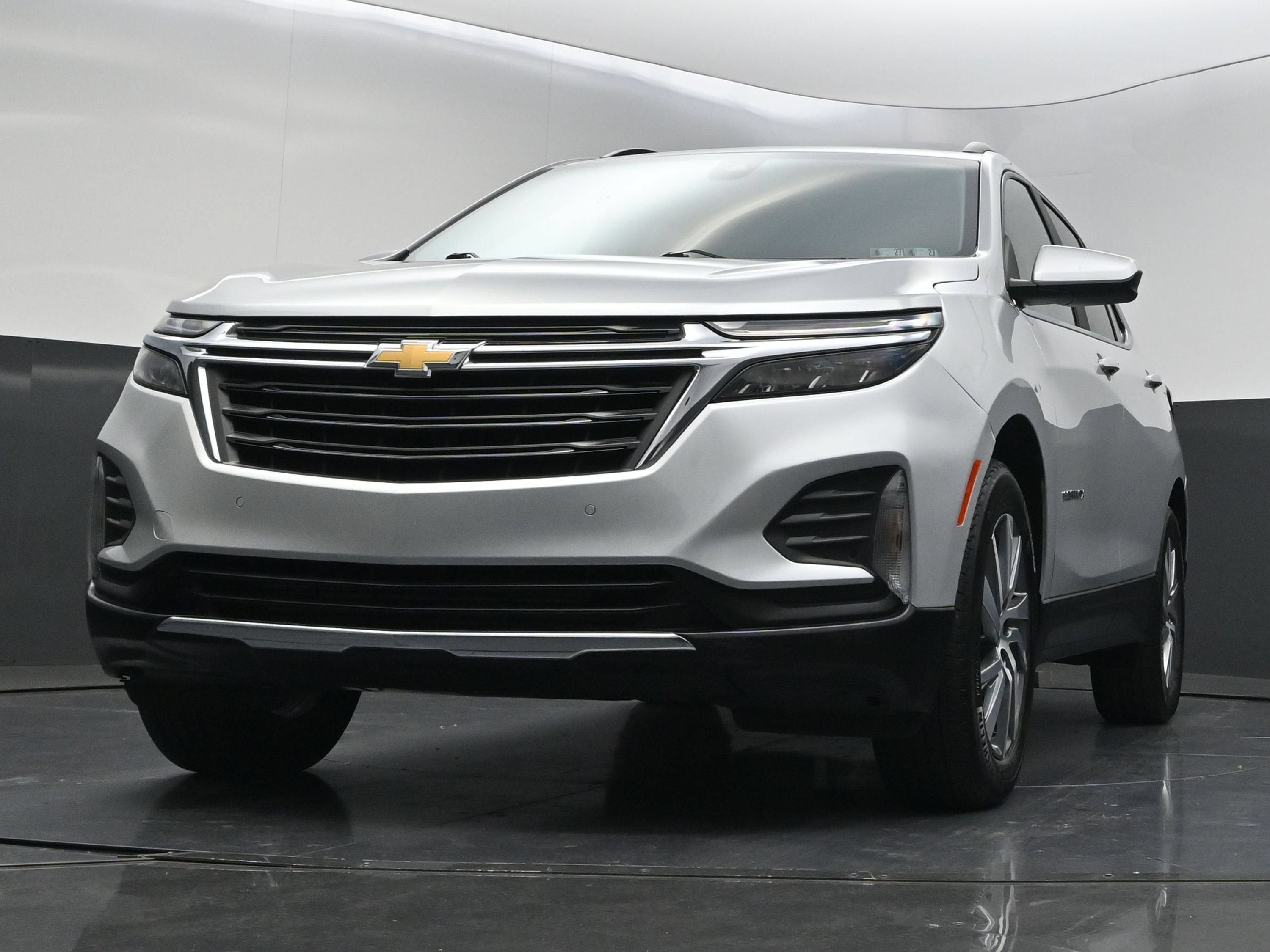 Used 2022 Chevrolet Equinox LT AWD/4WD image 46
