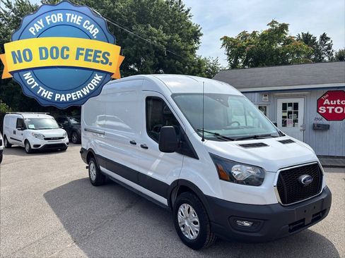 Used 2024 Ford Transit 250 148 Medium Roof w/ Exterior Upgrade Package RWD image 1