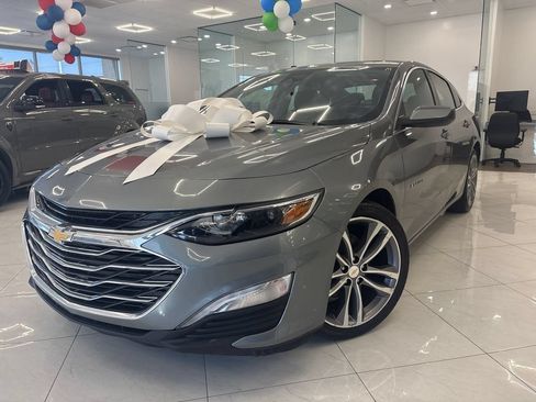 Used 2023 Chevrolet Malibu LT FWD image 1