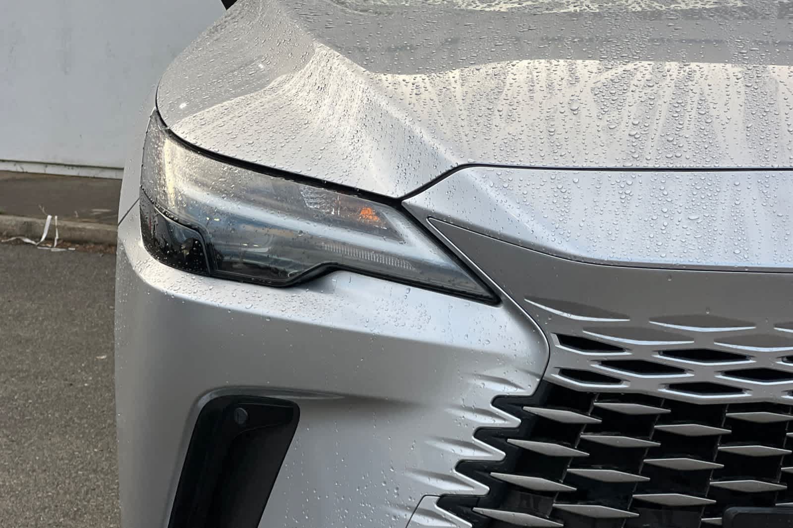 Used 2024 Lexus RX 350 Premium Plus w/ Cold Area Package FWD image 17