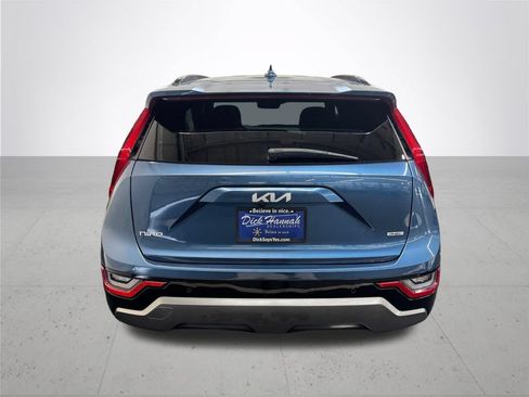 Used 2023 Kia Niro SX Touring FWD image 5