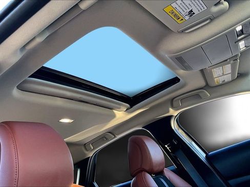 Used 2024 MAZDA CX-30 Carbon image 26