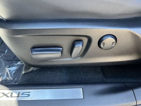 Used 2022 Lexus RX 350 F Sport w/ Accessory Package AWD/4WD image 10