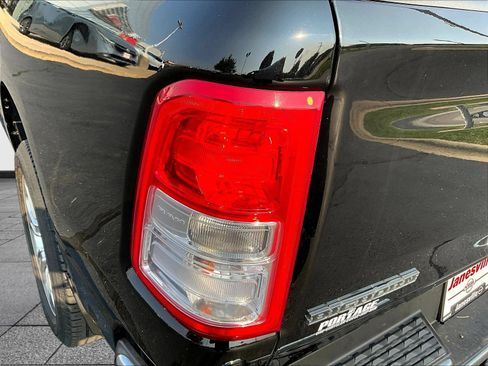 Used 2021 RAM 1500 Big Horn AWD/4WD image 26