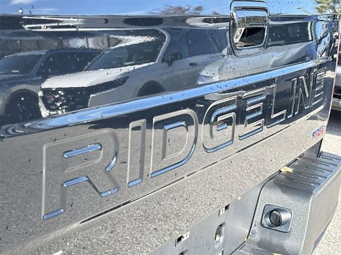 Used 2024 Honda Ridgeline Sport+ image 11