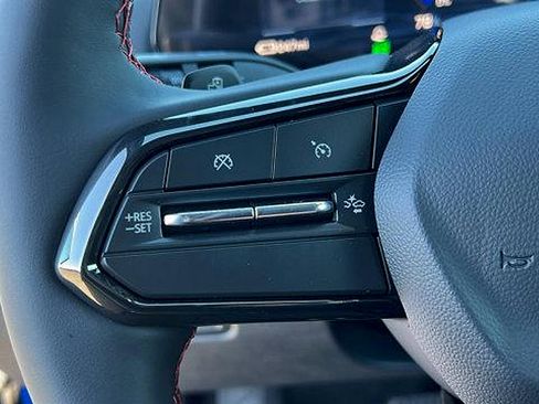 New 2026 Chevrolet Equinox EV RS image 24