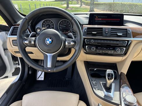Used 2018 BMW 440i Convertible image 30