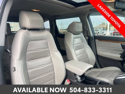Used 2018 Honda CR-V Touring image 14