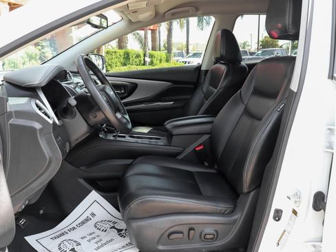 Used 2023 Nissan Murano SV w/ SV Midnight Edition Package image 18