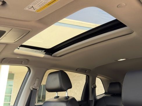 Certified 2024 Honda CR-V EX-L image 17