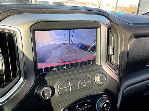 Used 2020 Chevrolet Silverado 2500 LTZ AWD/4WD image 15