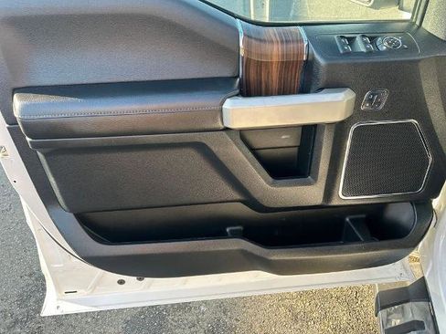 Certified 2017 Ford F150 Lariat image 13