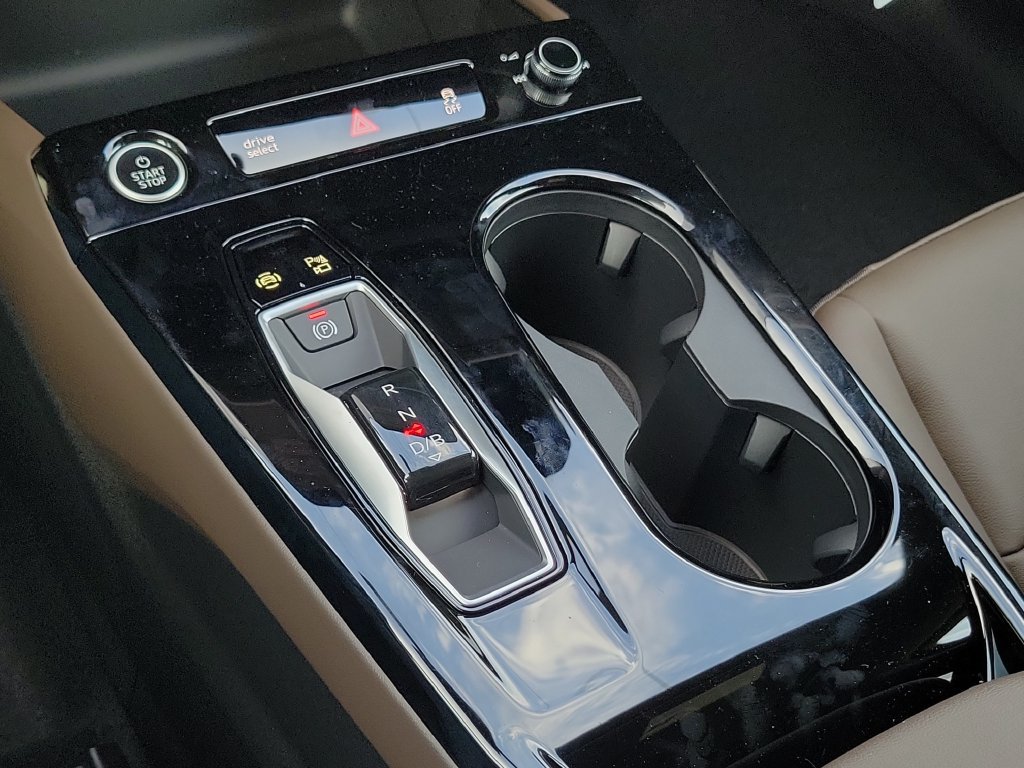 New 2027 Audi Q6 e-tron Premium Plus RWD image 15