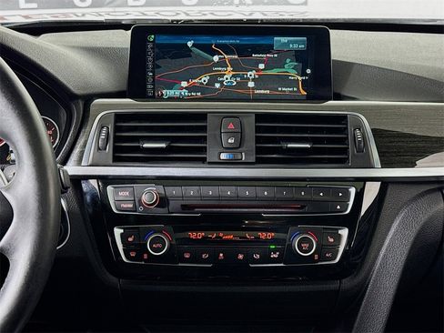 Used 2016 BMW 340i xDrive Sedan image 13