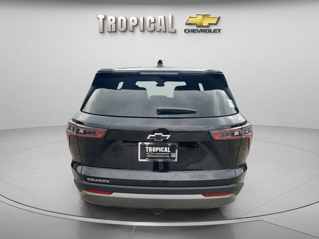 New 2027 Chevrolet Equinox LT FWD image 4