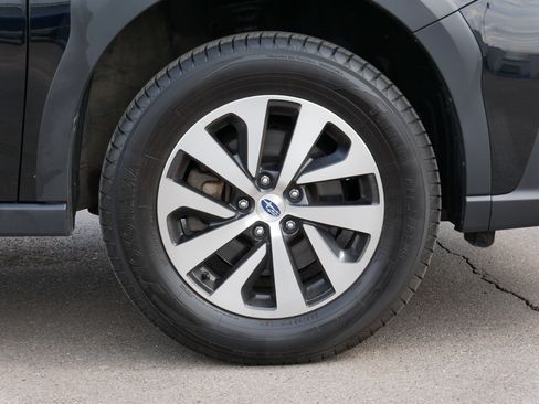 Used 2024 Subaru Outback Premium AWD/4WD image 15