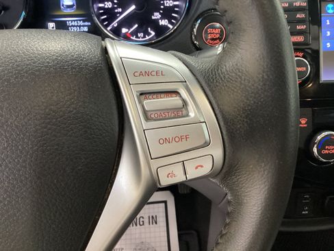 Used 2016 Nissan Rogue SL w/ SL Premium Package AWD/4WD image 22