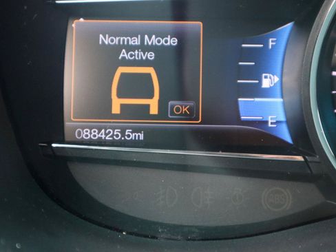 Used 2016 Ford Explorer XLT w/ Equipment Group 202A AWD/4WD image 75