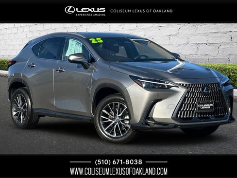 Used 2025 Lexus NX 250 FWD w/ Premium Package image 1