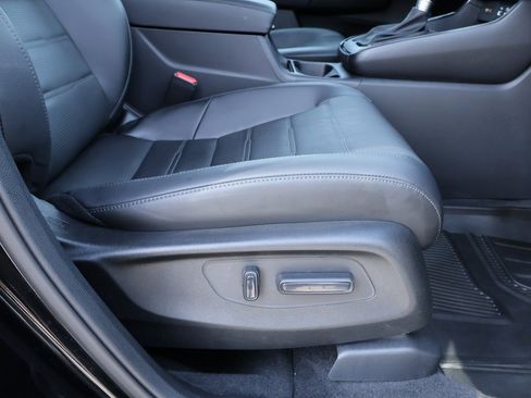 Used 2024 Honda CR-V EX-L image 10