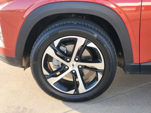 Used 2024 Chevrolet Trax RS w/ Driver Confidence Package image 15