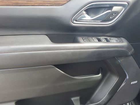 Certified 2023 Chevrolet Suburban High Country w/ Advanced Technology Package image 19