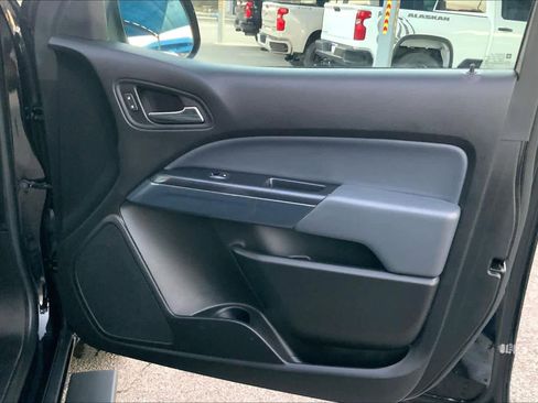 Used 2020 Chevrolet Colorado Z71 image 22
