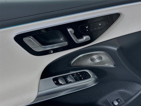 New 2026 Mercedes-Benz E 450 4MATIC All-Terrain Wagon image 18