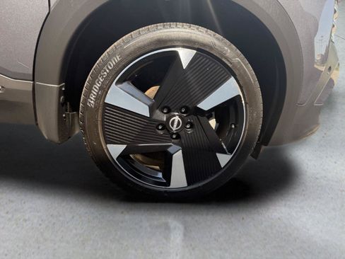 Used 2025 Nissan Kicks SR AWD/4WD image 21