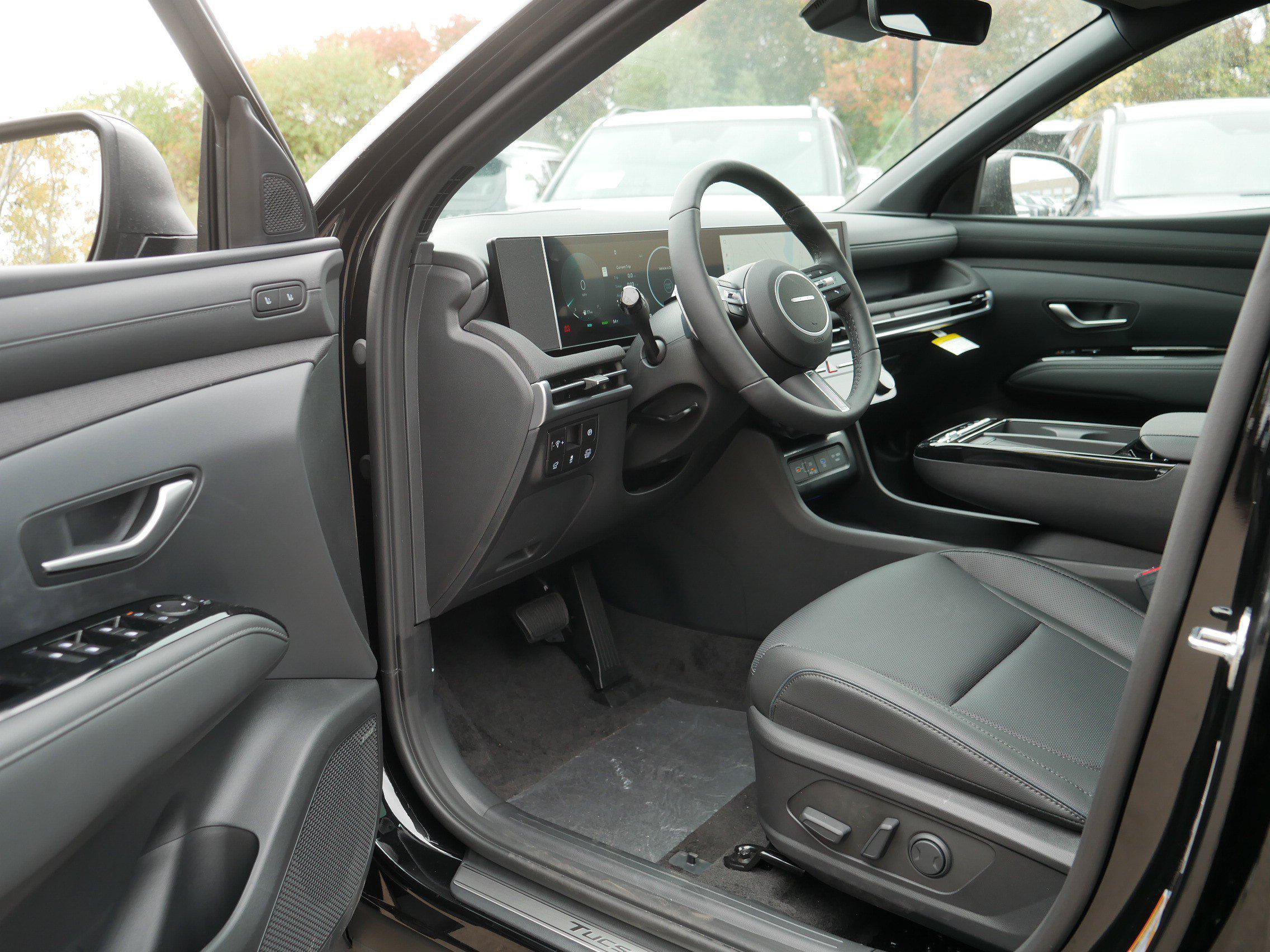 New 2026 Hyundai Tucson Limited AWD/4WD image 5